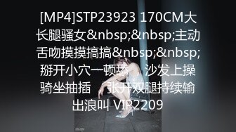 自称女版Faker各个平台都有号的漂亮小姐姐【CandyTt】粉丝群福利私拍视图自慰水水超级多