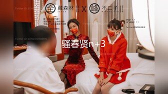 高挑长发白衣长裙女神，啪啪最投入的美女