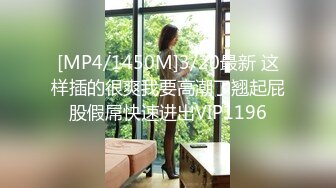 办公楼女厕全景偷拍高跟制服美女同事的小黑鲍