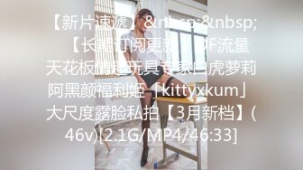 天津鸟叔 · 聚众淫乱带着一帮兄弟搞熟女，30如虎40如狼，轮流草，边抠逼边吃鸡，骚劲爆发！