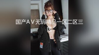 老课采花专业的服务女模露脸伺候大哥，舔鸡巴的样子很骚，被大哥在床上肆意玩弄，呻吟可射把大哥伺候舒服了