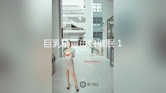 豹纹内衣双女玩女同情趣内裤网袜舌吻互舔，滴蜡再给炮友口交舔菊，近距离特写女女舔逼非常诱人