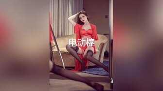 大闸蟹豪华巨制-翻版小Angelababy和翻版“陈慧琳”丝袜双飞,操会儿这个肉丝,操那个黑丝,帝王般的享受.原版!