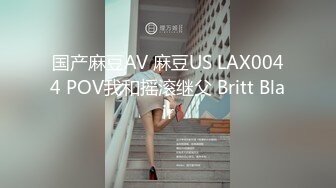 女友老妈在隔壁小情侣偷偷摸摸的爱爱，女孩说“不要紧”