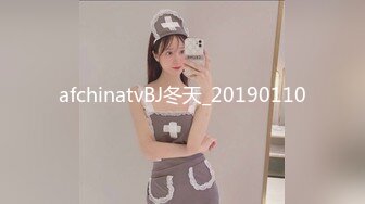 [MP4]STP31013 极品尤物气质女神！细腰美腿好身材！性感吊带长裙，沙发假屌骑坐，穿上白丝戴眼镜，极度风骚诱人 VIP0600