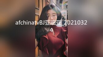 激情4P大战！【秋香】极品美女被三个禽兽不当人~疯狂玩弄发泄兽欲~口爆颜射喝尿蹂躏！【108V 】 (114)