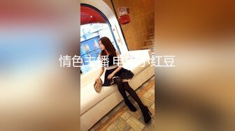 小马丶寻花五官非常精致甜妹小姐姐，半脱下裤子舌吻调情，特写手指摩擦扣穴，抬腿侧入猛操喊好硬