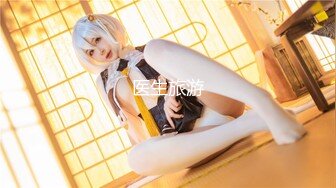 【极品骚货❤️脸穴同框】香港椒乳网红『mely』眼镜婊与男友居家性爱啪啪私拍 脸穴同框 乘骑位肥臀很有视觉冲击力 (2)